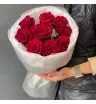 Красные розы &laquo;Истинное великолепие&raquo;