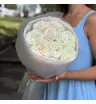 Роза белая «Белоснежка» 2