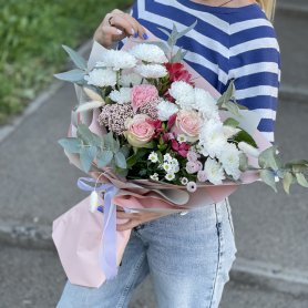 Сборный букет «Пробуждение» от интернет-магазина «Люблю цветы» в Красноярске