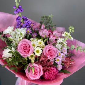 Сборный букет «Тёплая встреча» от интернет-магазина «Люблю цветы» в Красноярске