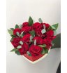 Красные розы в коробке «Красное сердце» 1