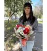 Сборный букет «Цветочный сюрприз» 2