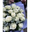25 белых роз «Белая вуаль» 3