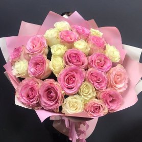 Букет из 25 розовых роз «Сердце Венеции» в Красноярске