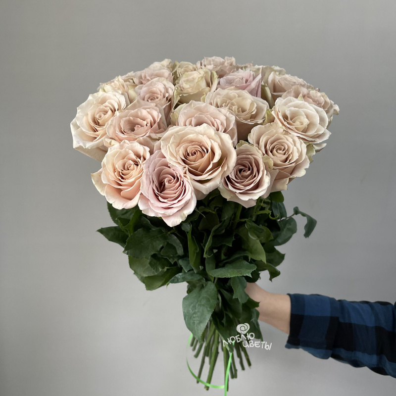 Букет из 25 роз «Прикосновение ветра» 2