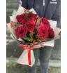 Букет с красной розой «Яркий миг» 1
