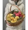 Корзина с фруктами «Манго и гранат»