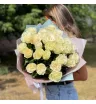Букет с белой розой «Небесный свод»