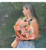 Букет с гвоздикой «Крем брюле» 1