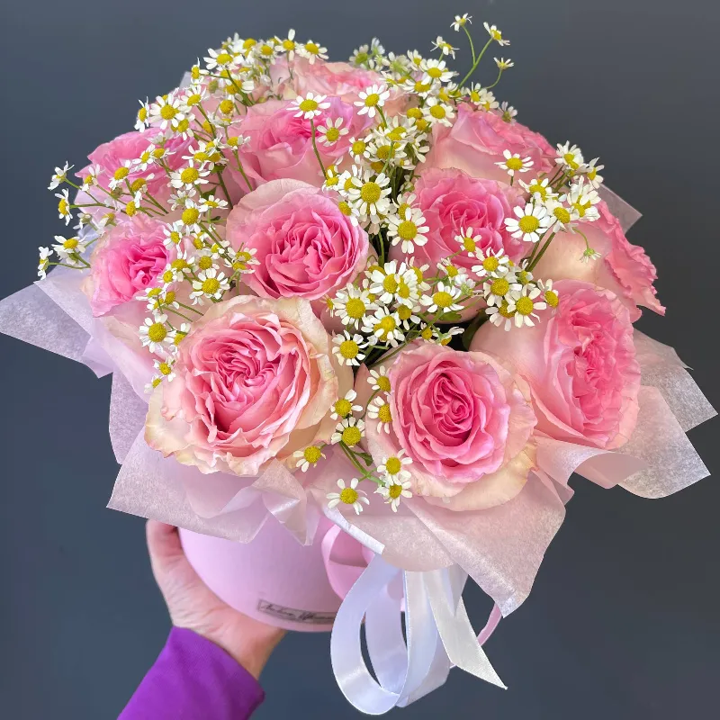 Розы в коробке &laquo;Сладкое желание&raquo;