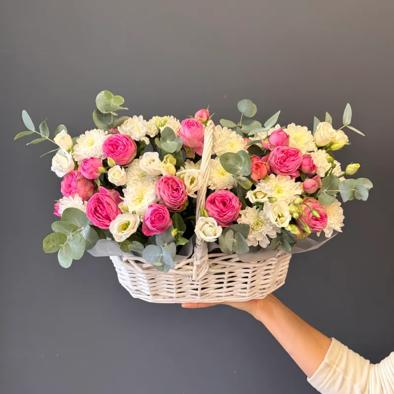 Цветы в корзине  &laquo;Загляденье&raquo;
