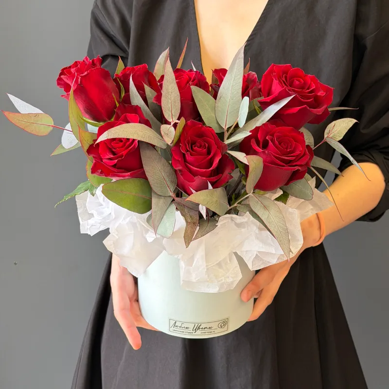 Красная Роза в коробке &laquo;Незыблемая фантазия&raquo;