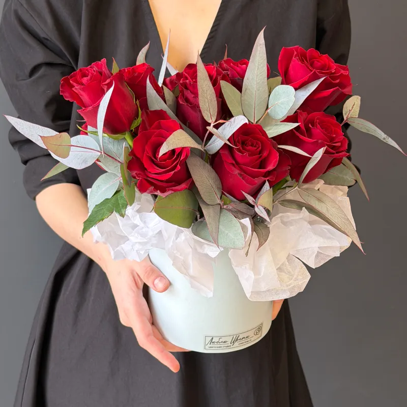 Красная Роза в коробке &laquo;Незыблемая фантазия&raquo;