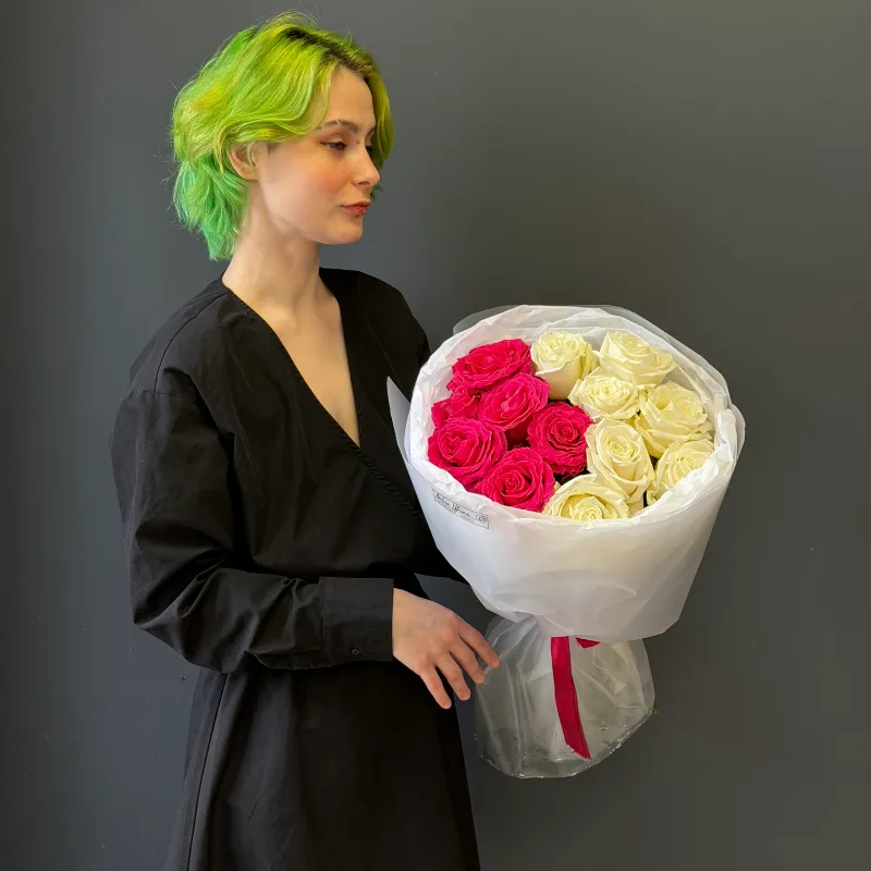 Букет роз &laquo;Малиновый щербет&raquo;