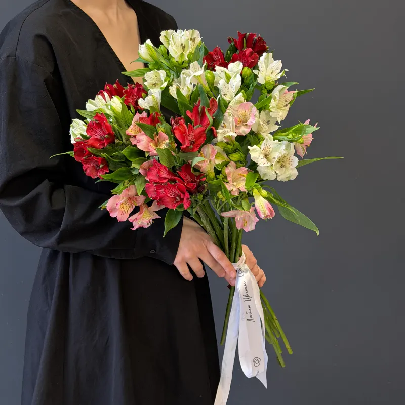 Букет с альстромериями &laquo;Закат в Испании&raquo;