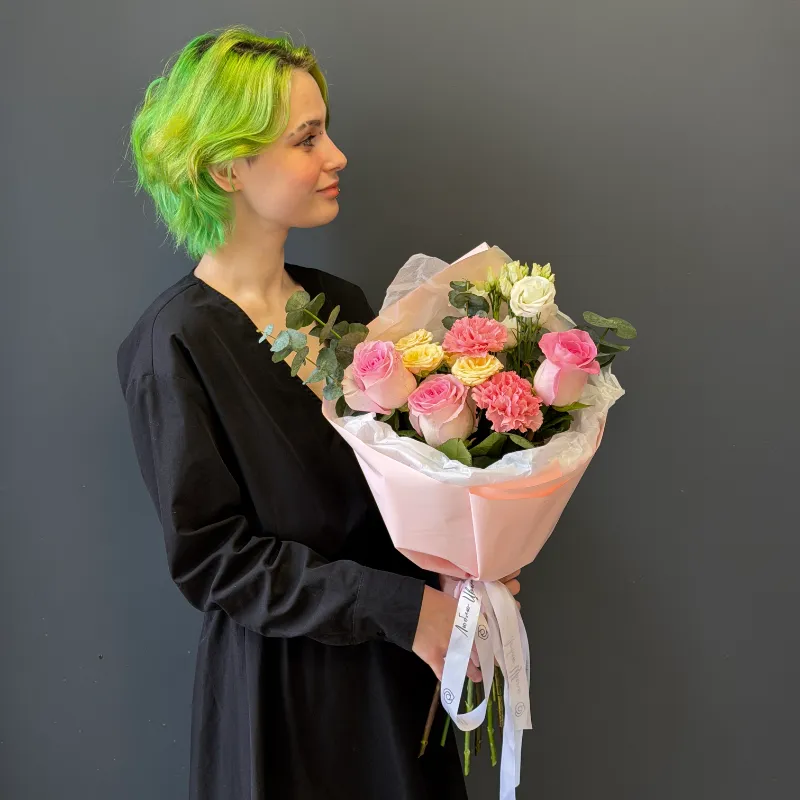 Сборный букет &laquo;Особый взгляд&raquo;